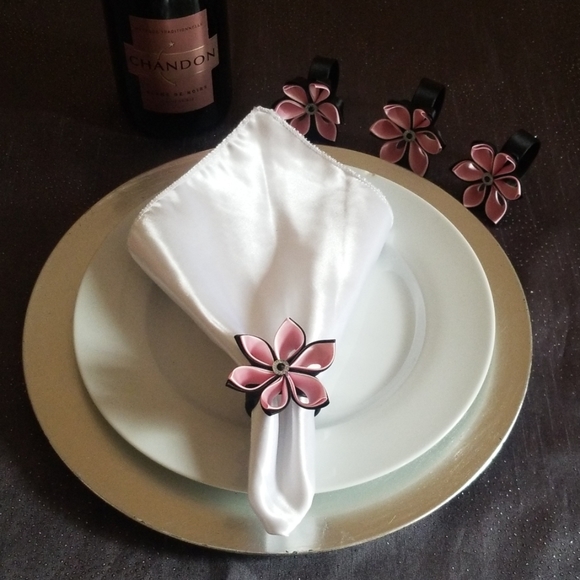 Napkin Rings - Picture 2 of 7